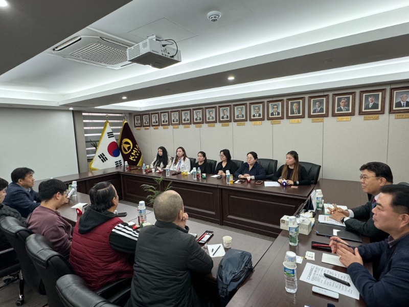 몽골 광업계 소사공인 및 단체 방문  사진_7.jpg