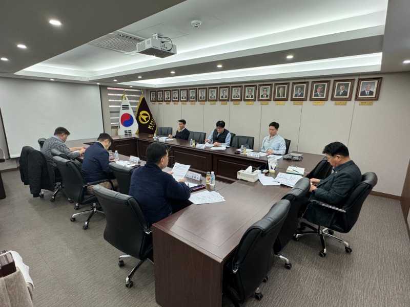 0326_차세대 CEO 간담회 사진_14.jpg