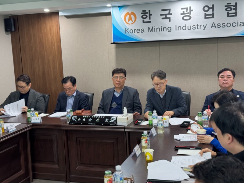 0214_제1회 이사회_08.jpg